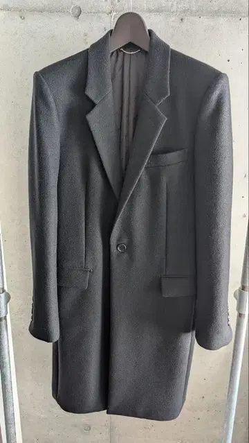 JOHN LOWRENCE SULLIVAN 체스터 코트 블랙 44