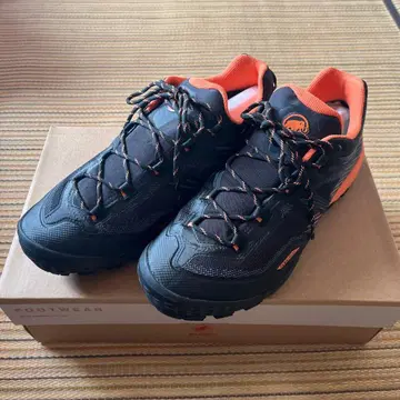 마무트 듀칸 2 로우 고어텍스 블랙 UK8.5 27cm