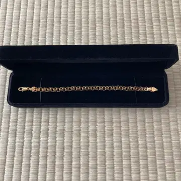 유품 정리 팔찌 골드 체인 액세서리