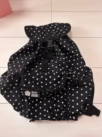 MARY QUANT 별 패턴 블랙 백팩