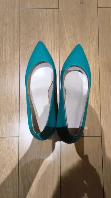 터콰이즈 스틸레토 하이힐