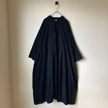 미사용 저널 스탠다드 랙 울 턱 원피스 베리떼꾸르