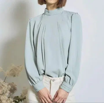 BIBIEST 하이넥 턱 블라우스 mint