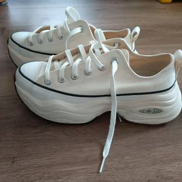 Converse 서지 트레이너 통굽 스니커즈