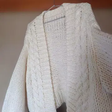 어반 리서치 도어스 숏 기장 가디건 니트 Free