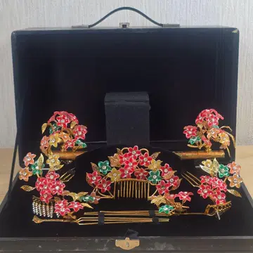 꽃 모티브의 혼례 일본 의류용 헤어콤 세트