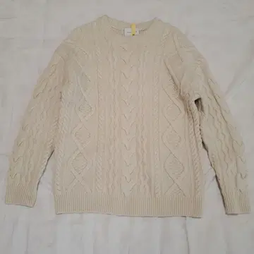 UNITED ARROWS TOKYO 아이보리 케이블 니트 두꺼운 스웨터