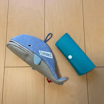 chums 고래 파우치 덤 포함