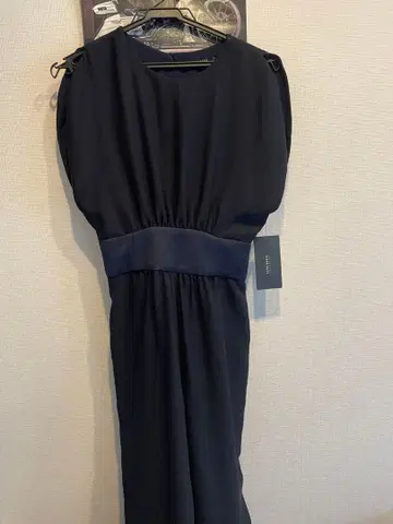 미사용 새상품 ZARA BASIC 드레스