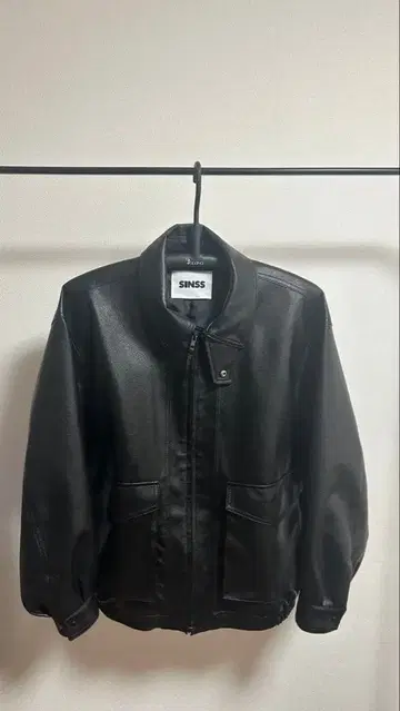 SINSS 블랙 가죽 자켓