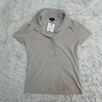 미사용 새상품 INDIVI 인디비 반팔 니트 피케 셔츠 베이지