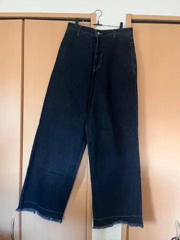 소에르테 데님 팬츠 사이즈 3