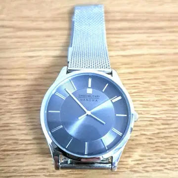 SWISS MILITARY HANOWA 그레이 쿼츠 손목시계