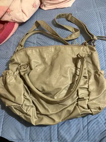 프릴 디자인 베이지 백