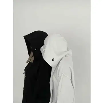 melt the lady 자수 후디 후드티 화이트