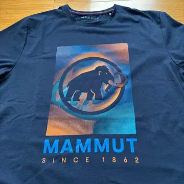 마무트 T셔츠 네이비