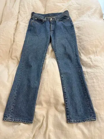 미스터 젠틀맨 블루 데님 스트레이트