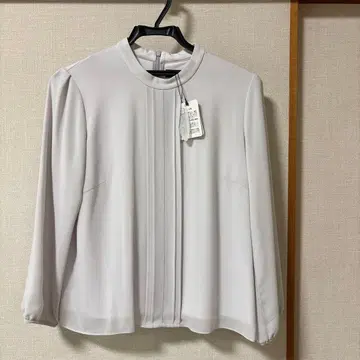 라이트 그레이 긴팔 블라우스 스탠드 카라