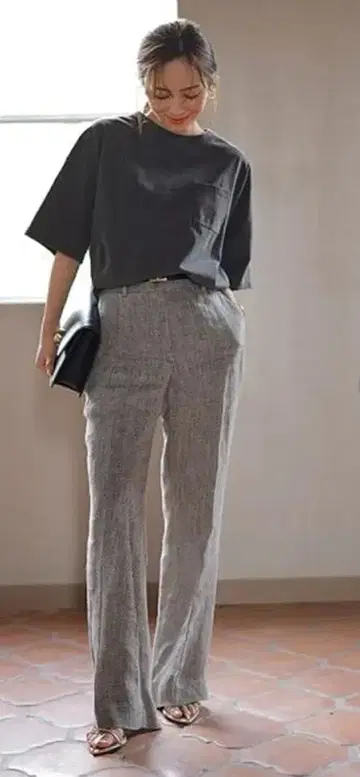 anuans 헤링본 세미 플레어 린넨 팬츠 M 사이즈