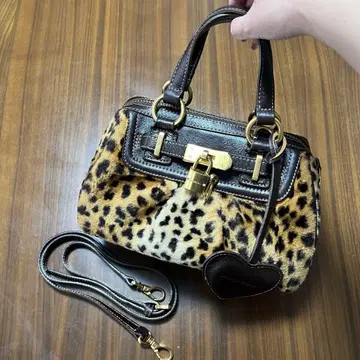 사만다 타바사 퍼 백