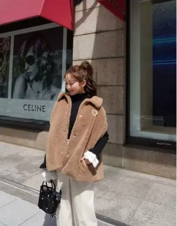 HYEON 헤 테드 케이프 소매 없음