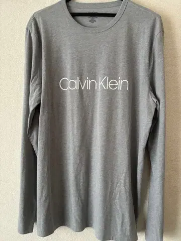 Calvin Klein 그레이 롱 T셔츠