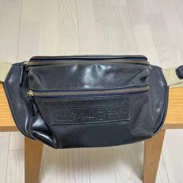 Felisi 가죽 허리 바디백 799 네이비