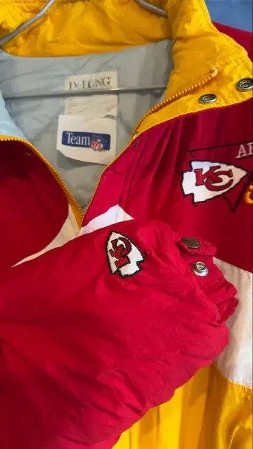 NFL 90s Chiefs 캔자스 시티 치프스 다운 자켓 90년대