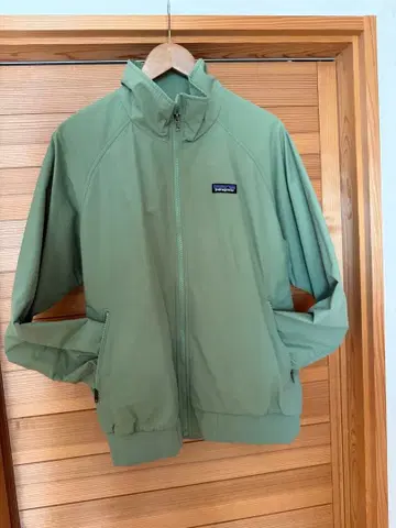 patagonia 배기 자켓 L 사이즈