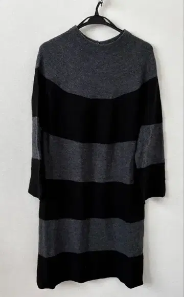 manna 그레이 블랙 보더 니트 원피스