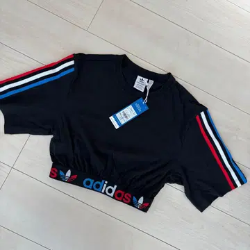 adidas 오리지널스 블랙 크롭 T셔츠 L