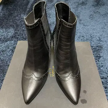 블랙 가죽 스틸레토 부츠 36