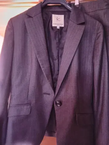 다크 그레이 스커트 수트 상하의