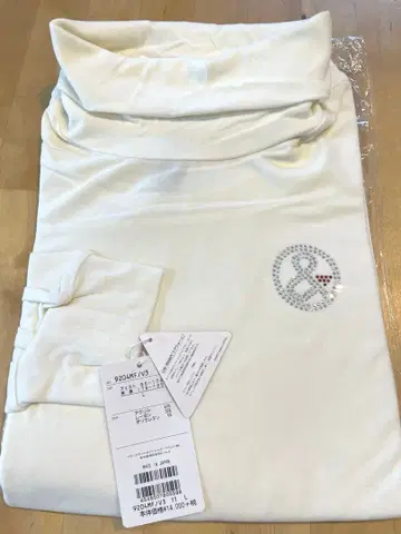 [새상품] Black&White 화이트 스포츠 하이넥 셔츠