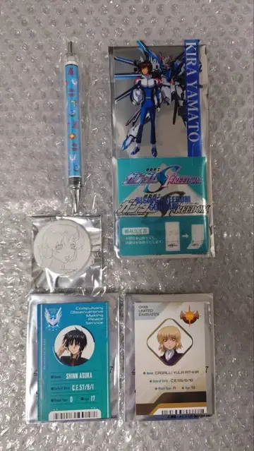 건담 SEEDFREEDOM 입장 혜택 캔뱃지 등