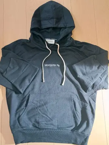 VANQUISH 블랙 후드티 S