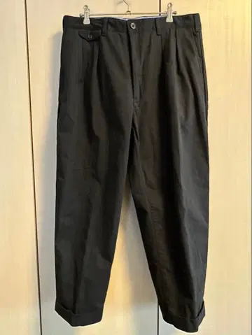 [ BEAMS+ ] 2 Pleats Twill 치노 팬츠 네이비 L