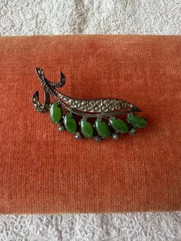 앤티크 브로치 은방울꽃 그린 빈티지
