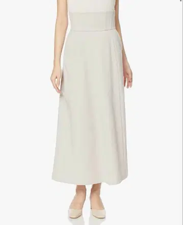 프레이 아이디 하이웨스트 세미 플레어 스커트