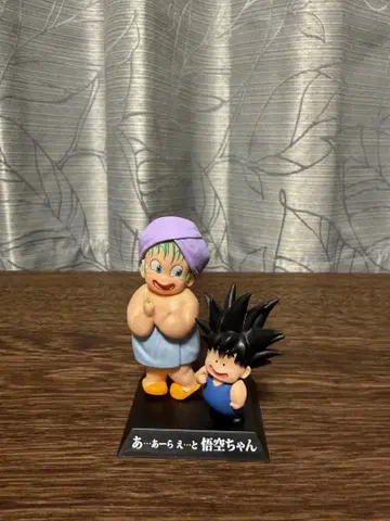 제일복권 드래곤볼 아카이브스 우롱&푸알 피규어