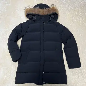 블랙 다운 자켓 후드 부착