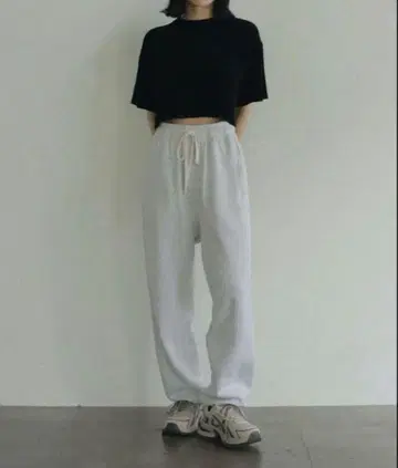 anuke 그레이 조거 팬츠