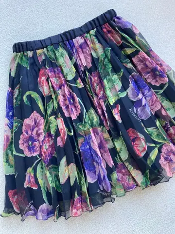 Lois CRAYON 로이스크레용 꽃무늬 쉬폰 스커트