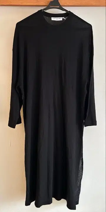 CAN PEPE REY 블랙 원피스