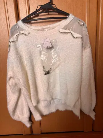 axes femme 페더 니트 목걸이 포함