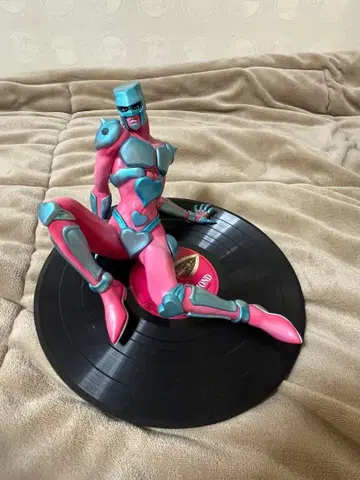 죠죠 제일복권 피규어 크레이지 다이아몬드