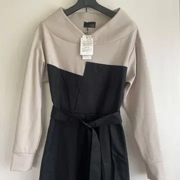 택 포함 미사용 그랑다블르 원피스 9호