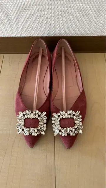 pretty ballerinas 비쥬 부착 플랫슈즈 37