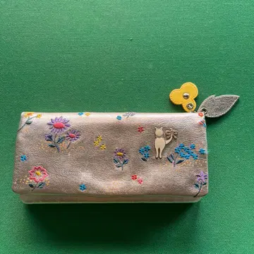 꽃무늬 자수 실버 장지갑