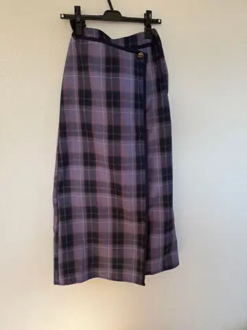 퍼플 체크 무늬 타이트 스커트